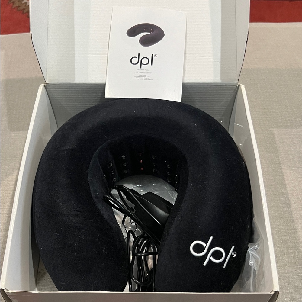 dpl Black Neck light therapy or Travel Pillow